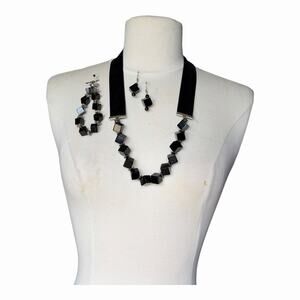 Handmade Velvet Ribbon Choker Square Lucite Beads Bracelet & Earrings Extra Bead